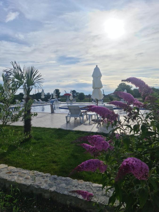 Imperial Resort Ulcinj Eksteriør billede